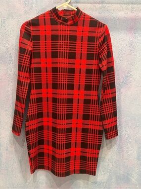 Red and Black Plaid Long-Sleeve Dress